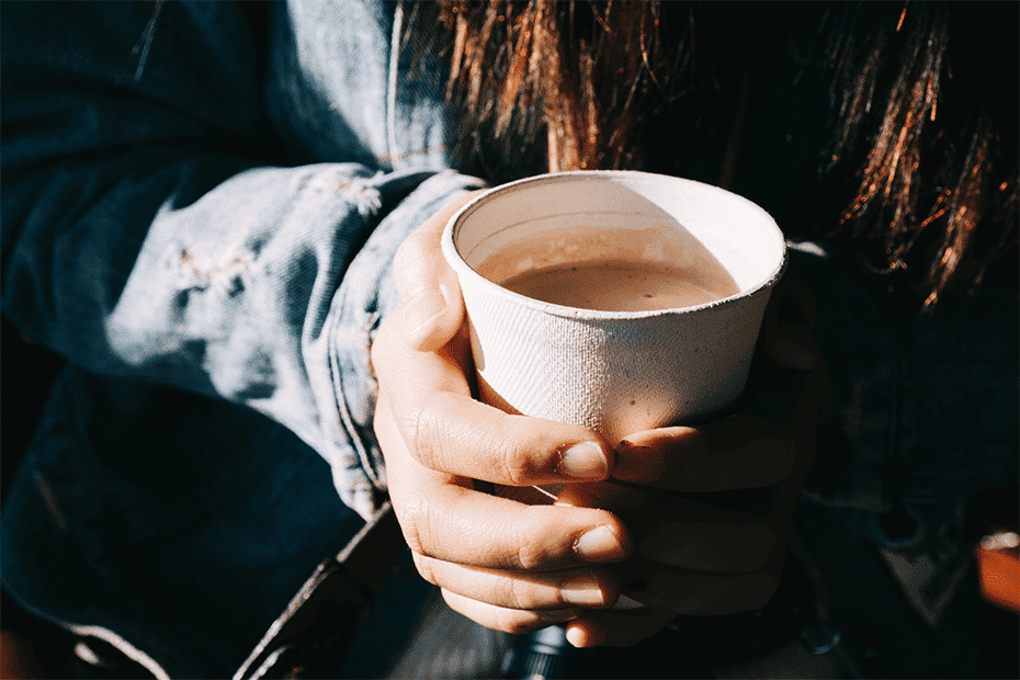 Una taza de chocolate caliente